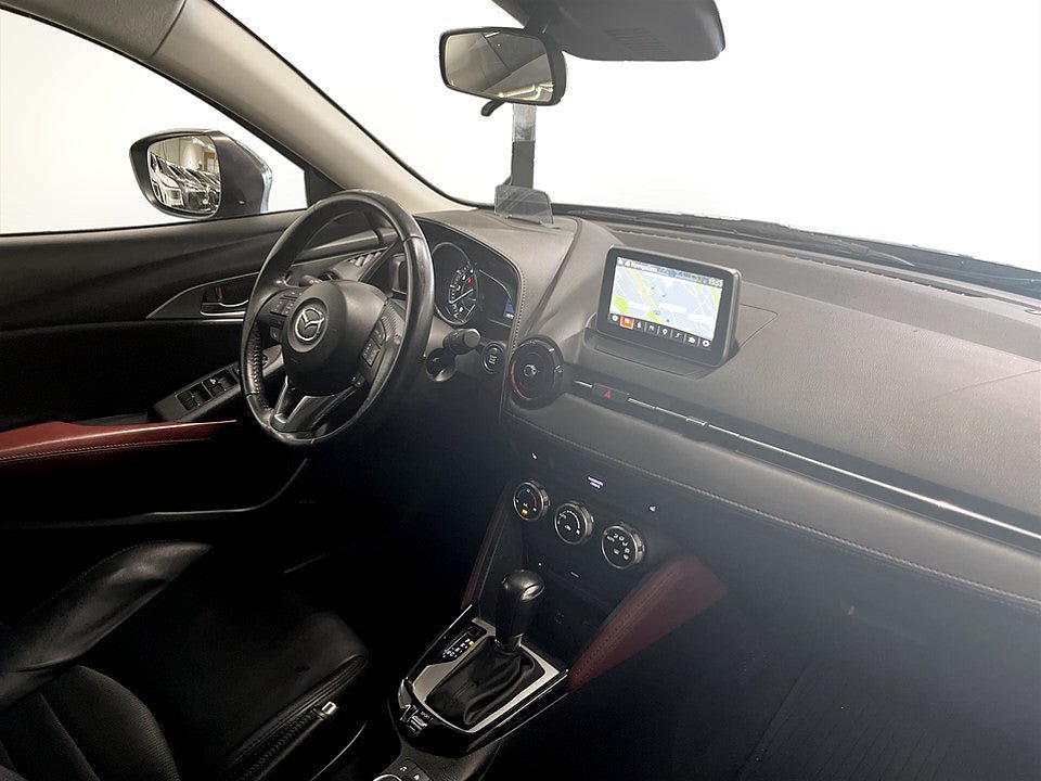 Vehicle Image 15