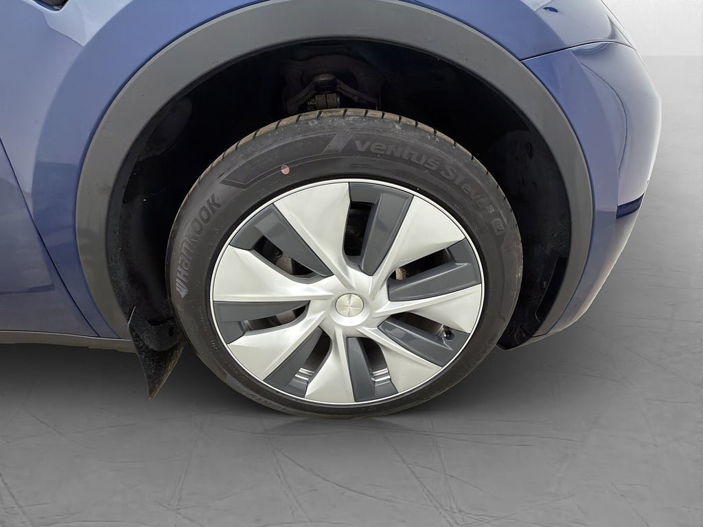 Vehicle Image 33