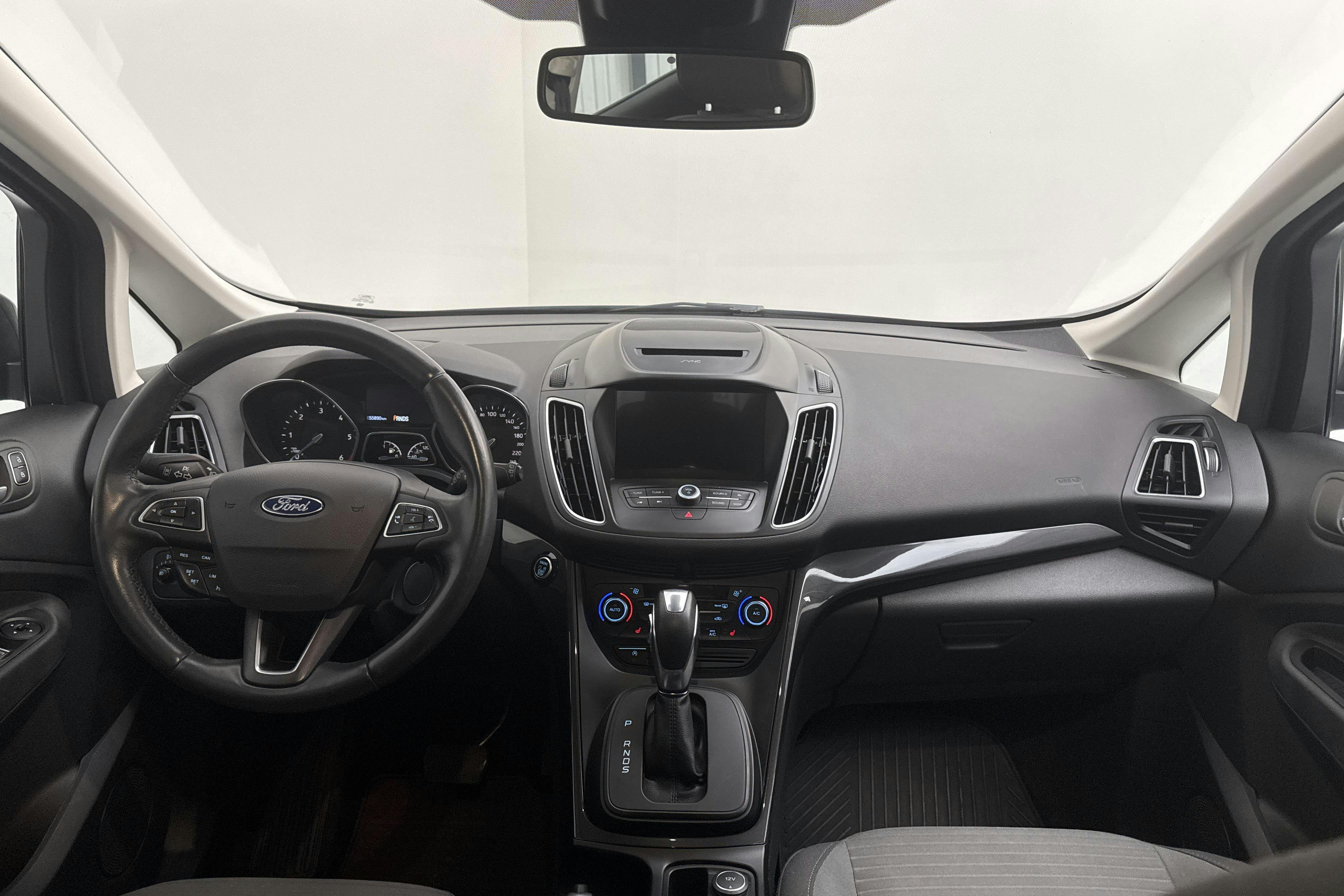 Vehicle Image 7