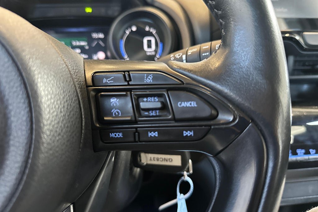 Vehicle Image 20