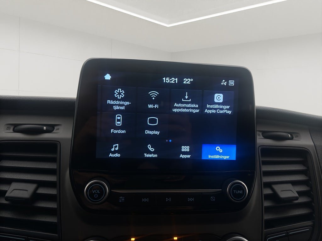 Vehicle Image 21