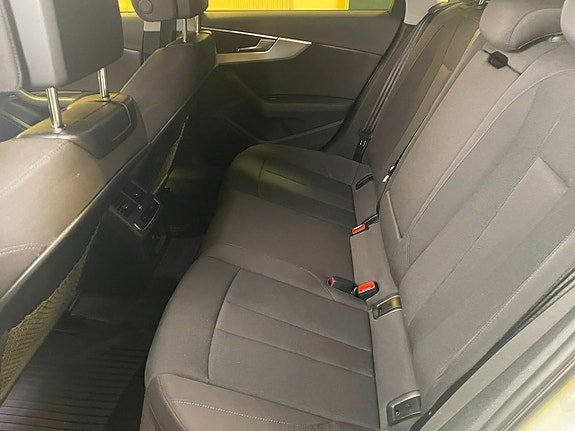 Vehicle Image 20