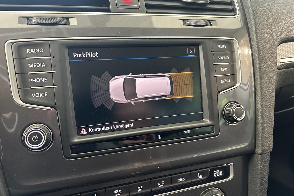 Vehicle Image 22
