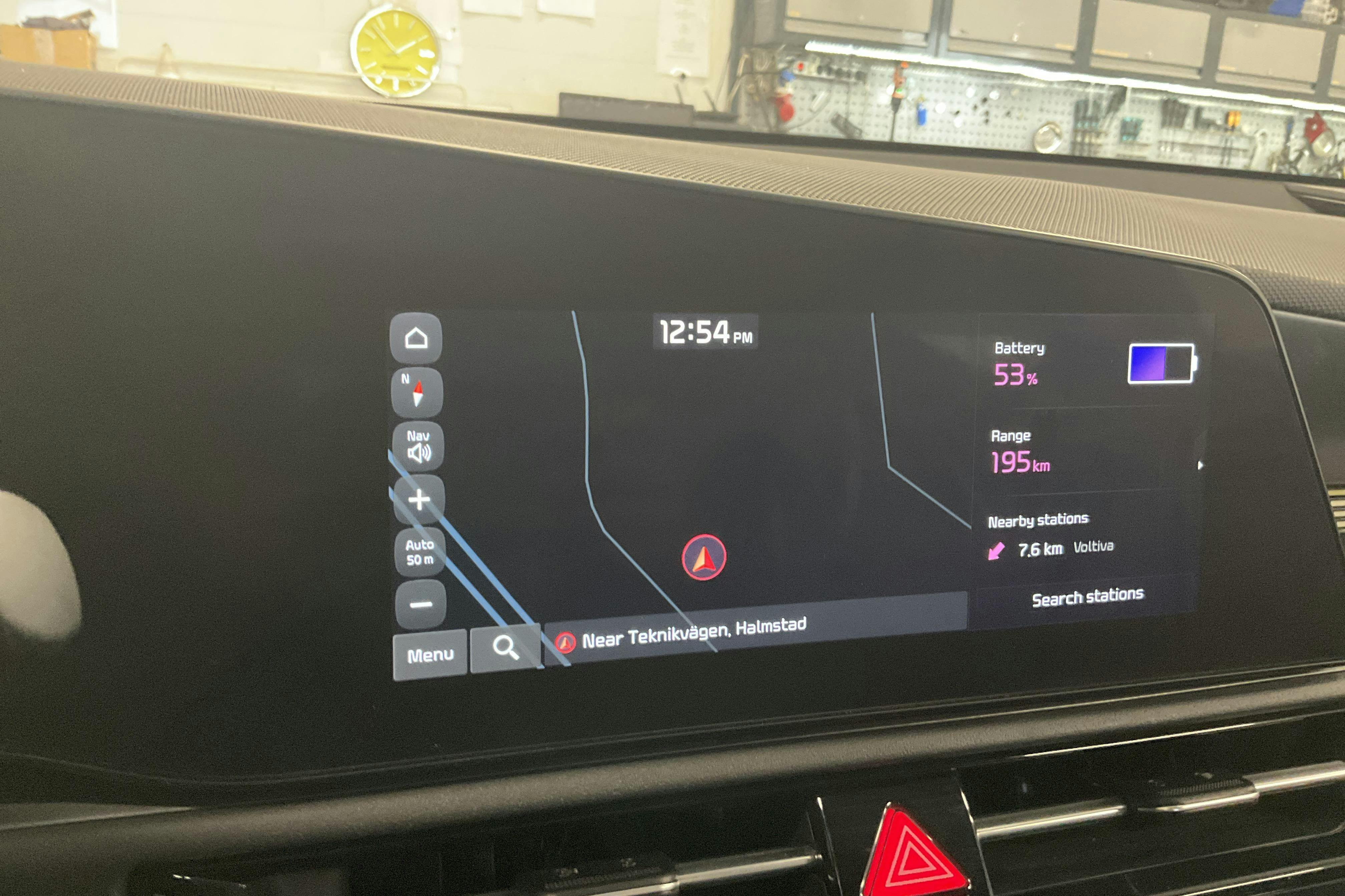 Vehicle Image 12