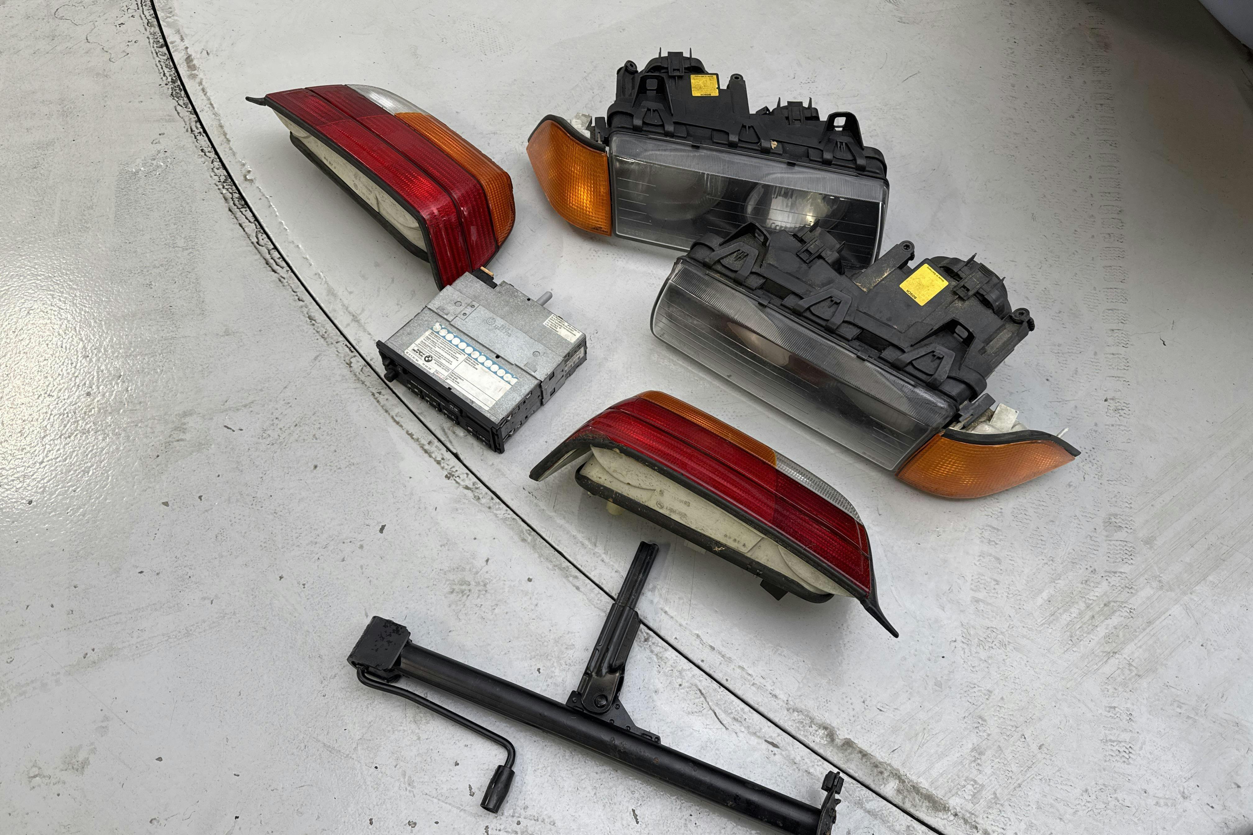 Vehicle Image 18