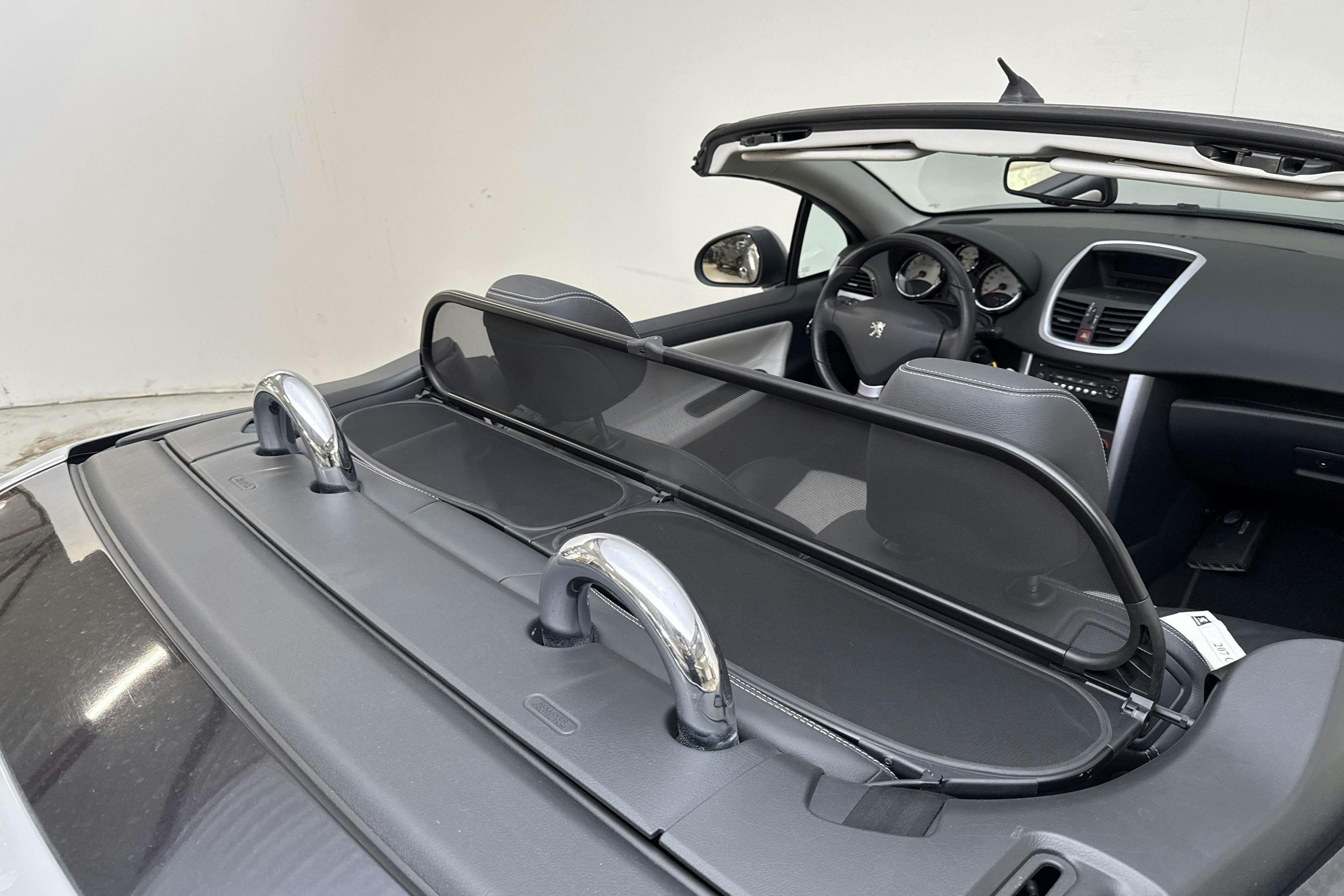 Vehicle Image 20