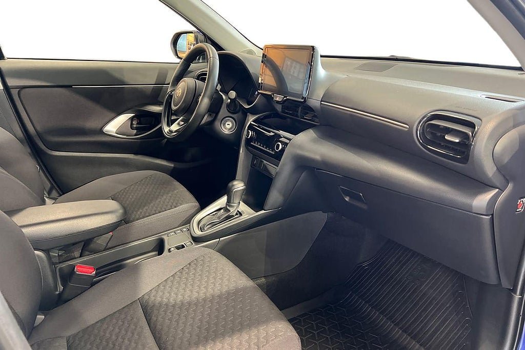 Vehicle Image 7