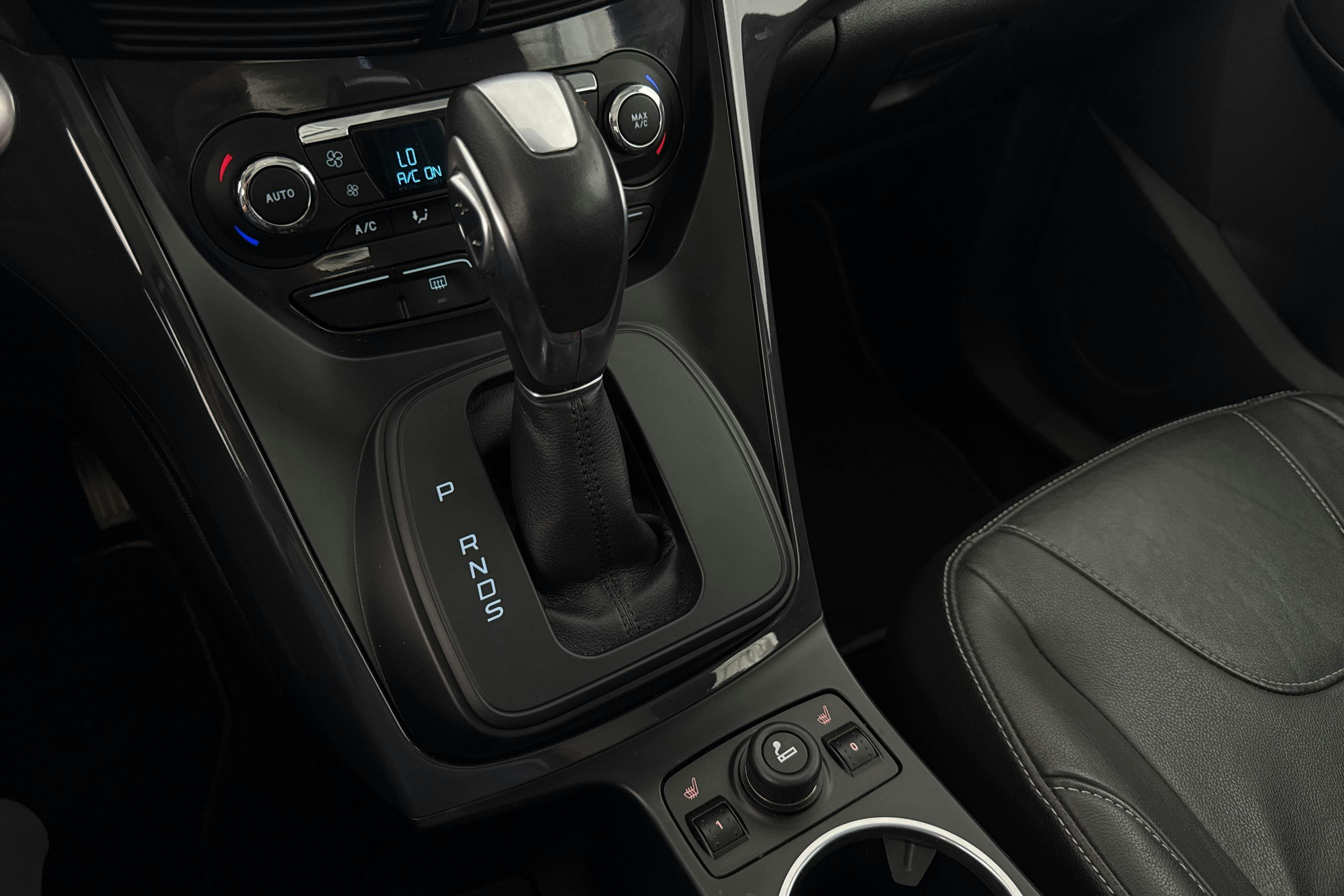 Vehicle Image 11