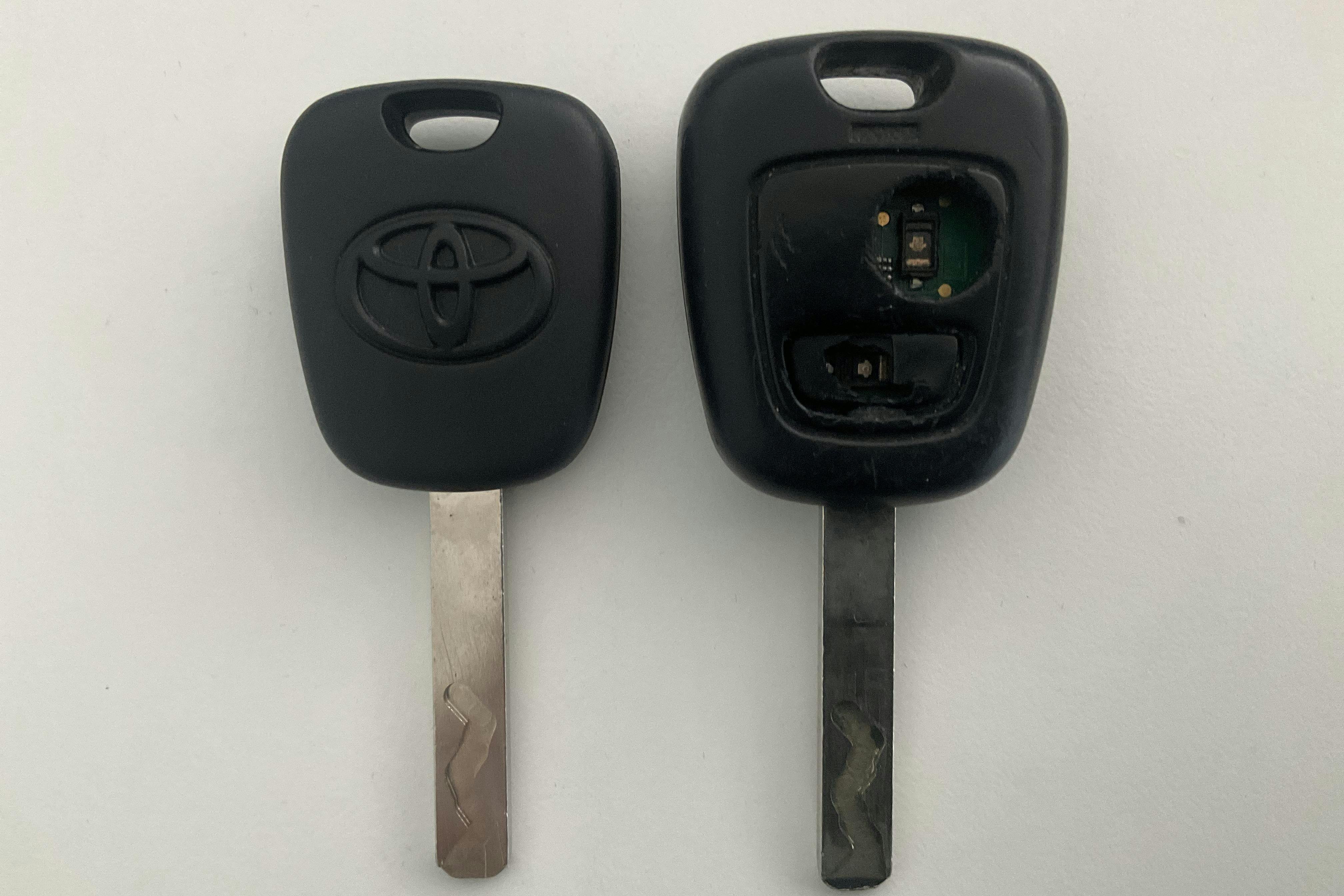 Vehicle Image 16