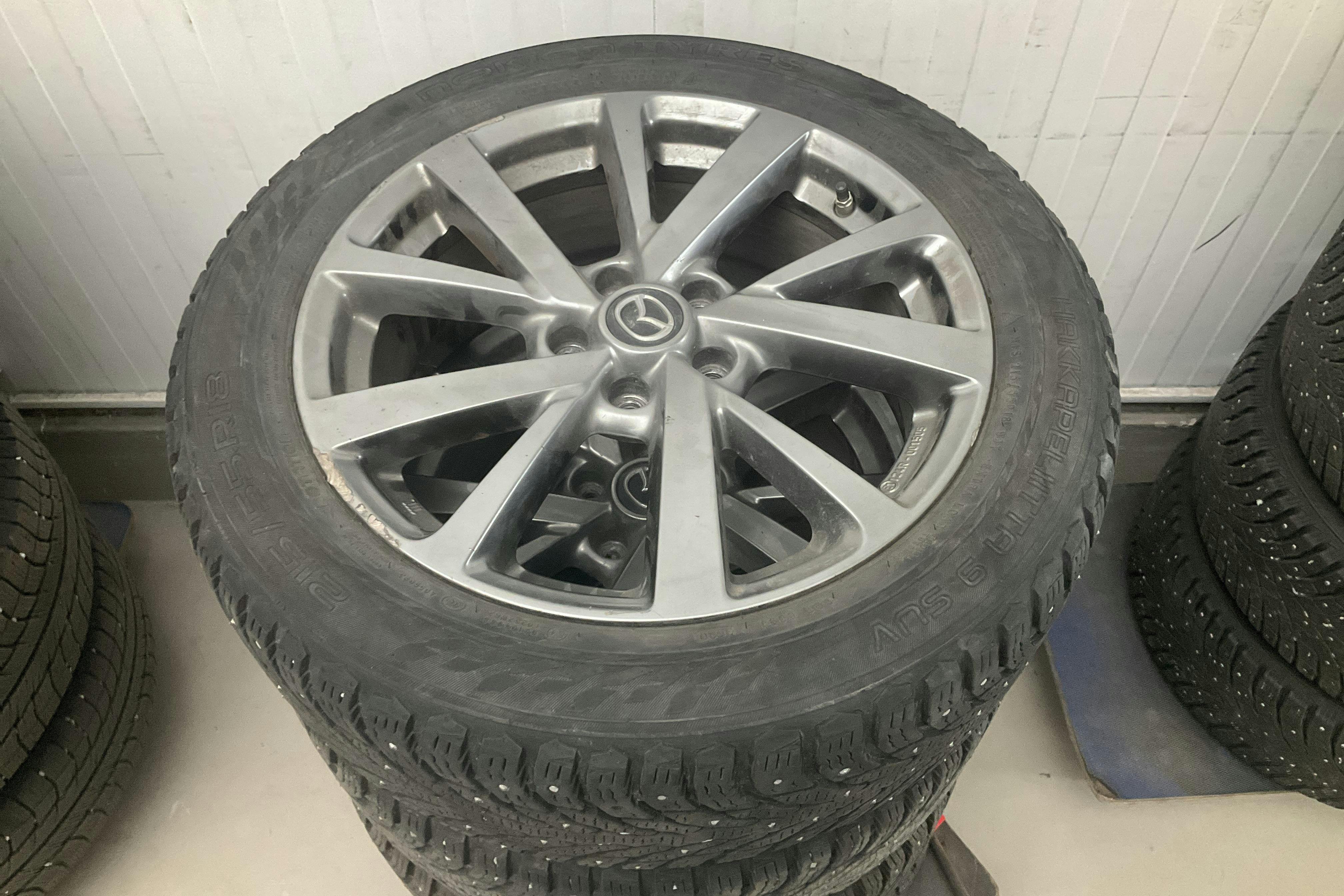 Vehicle Image 17