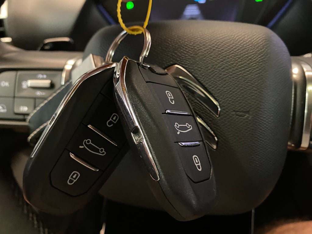Vehicle Image 35