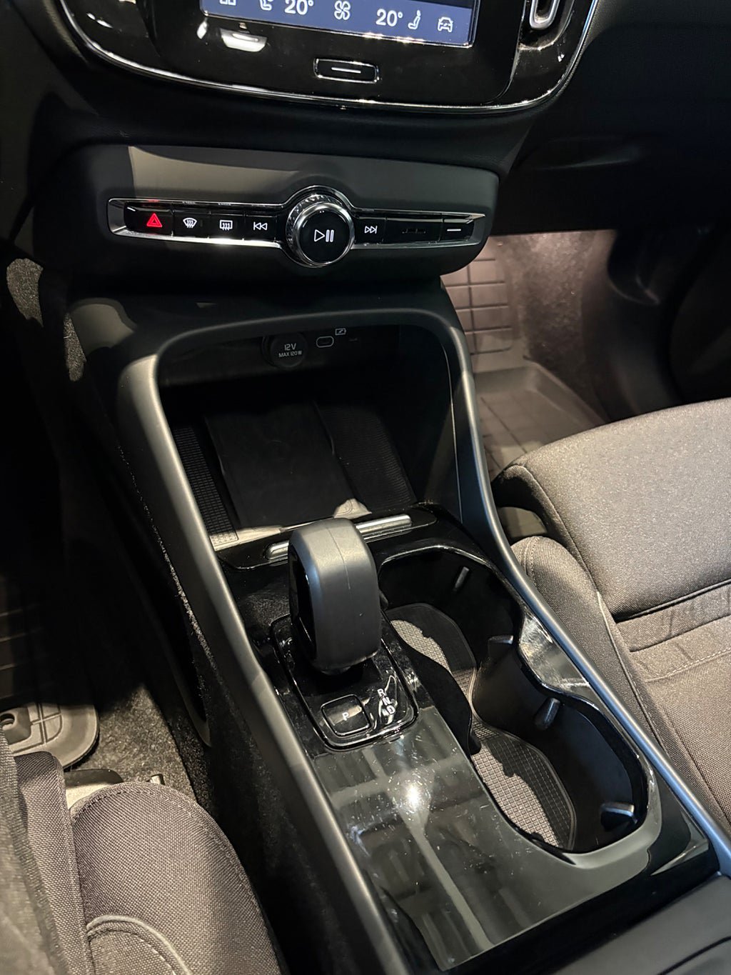 Vehicle Image 19