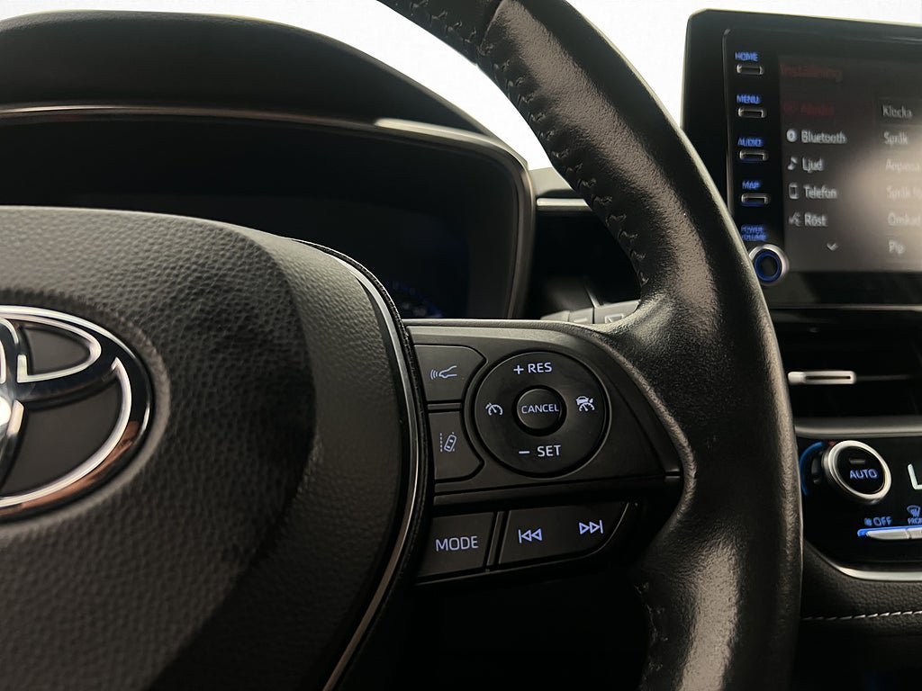 Vehicle Image 17