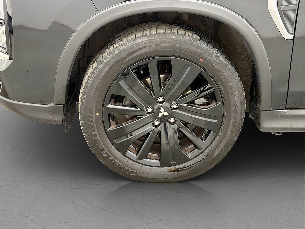 Vehicle Image 28