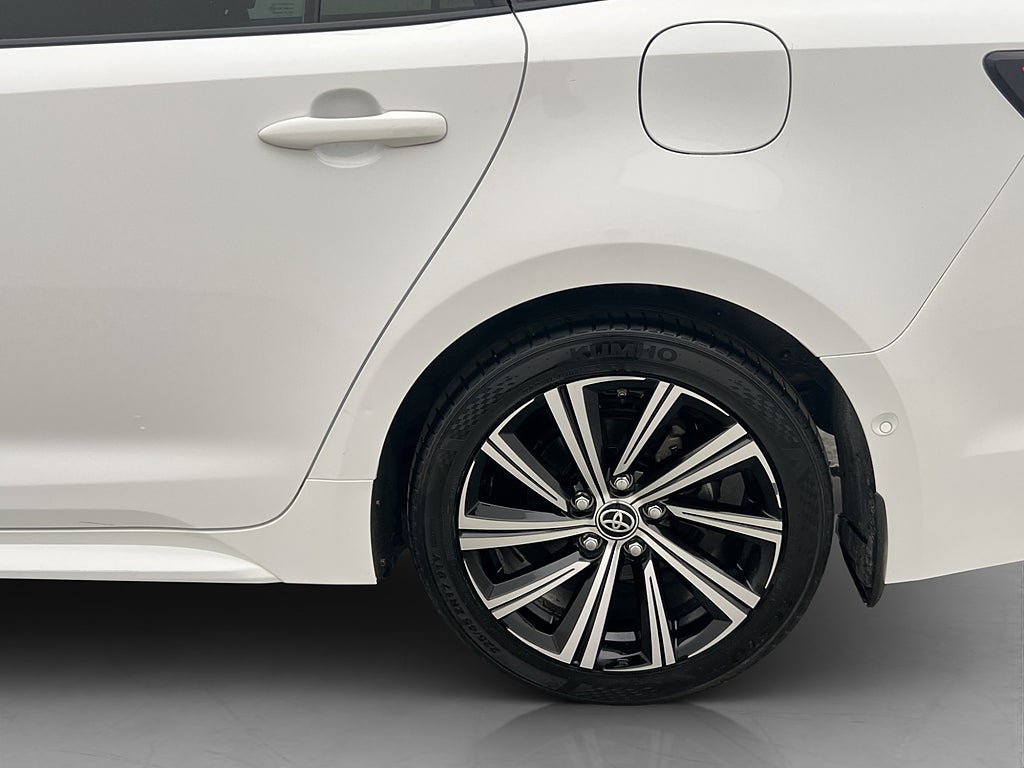 Vehicle Image 30