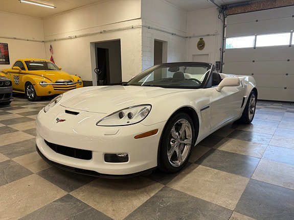 Vehicle Image 19
