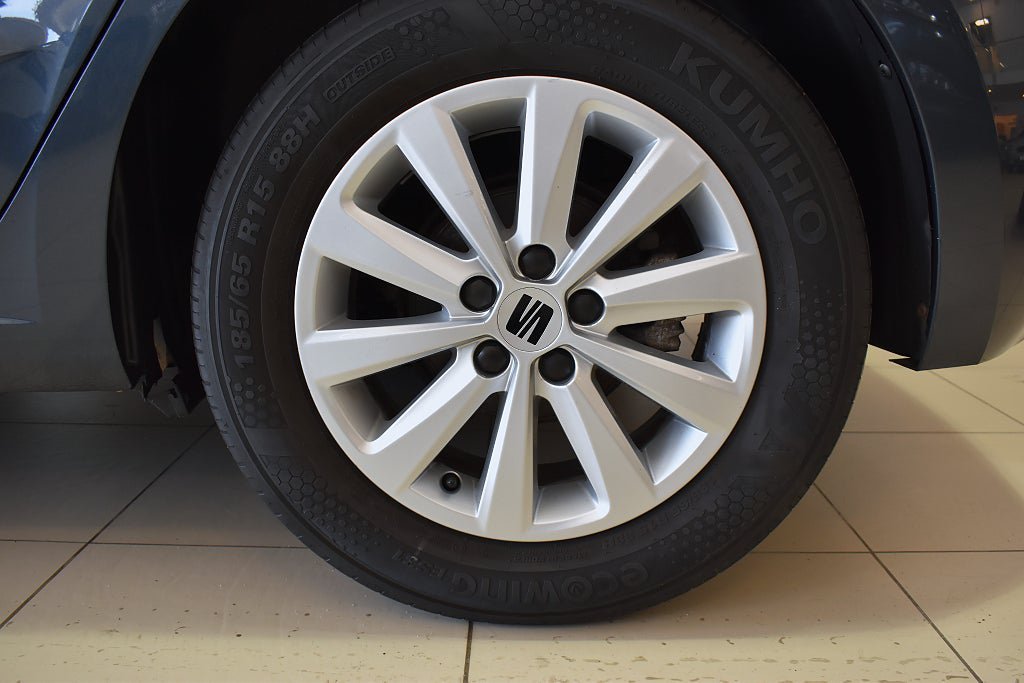 Vehicle Image 19