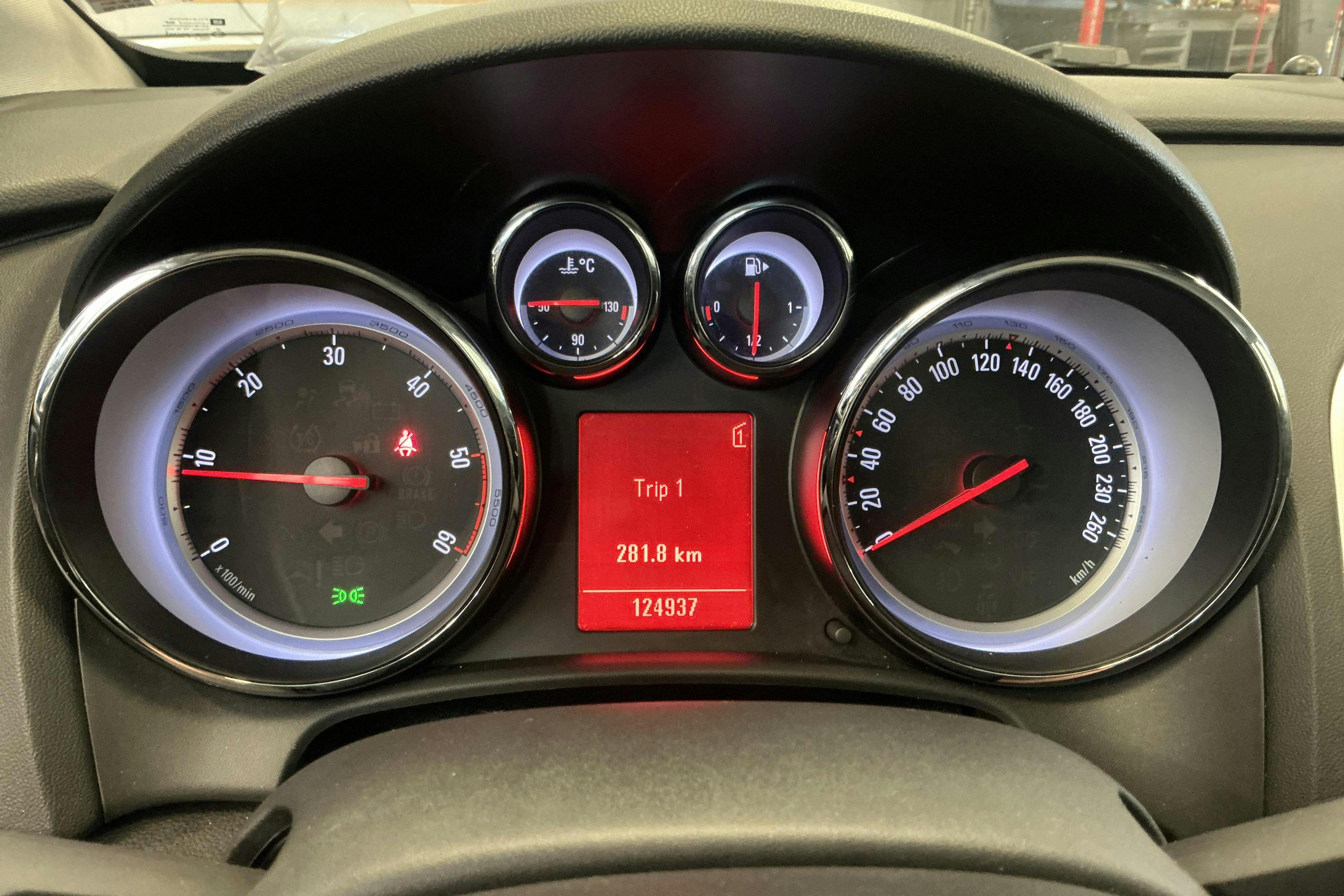 Vehicle Image 11