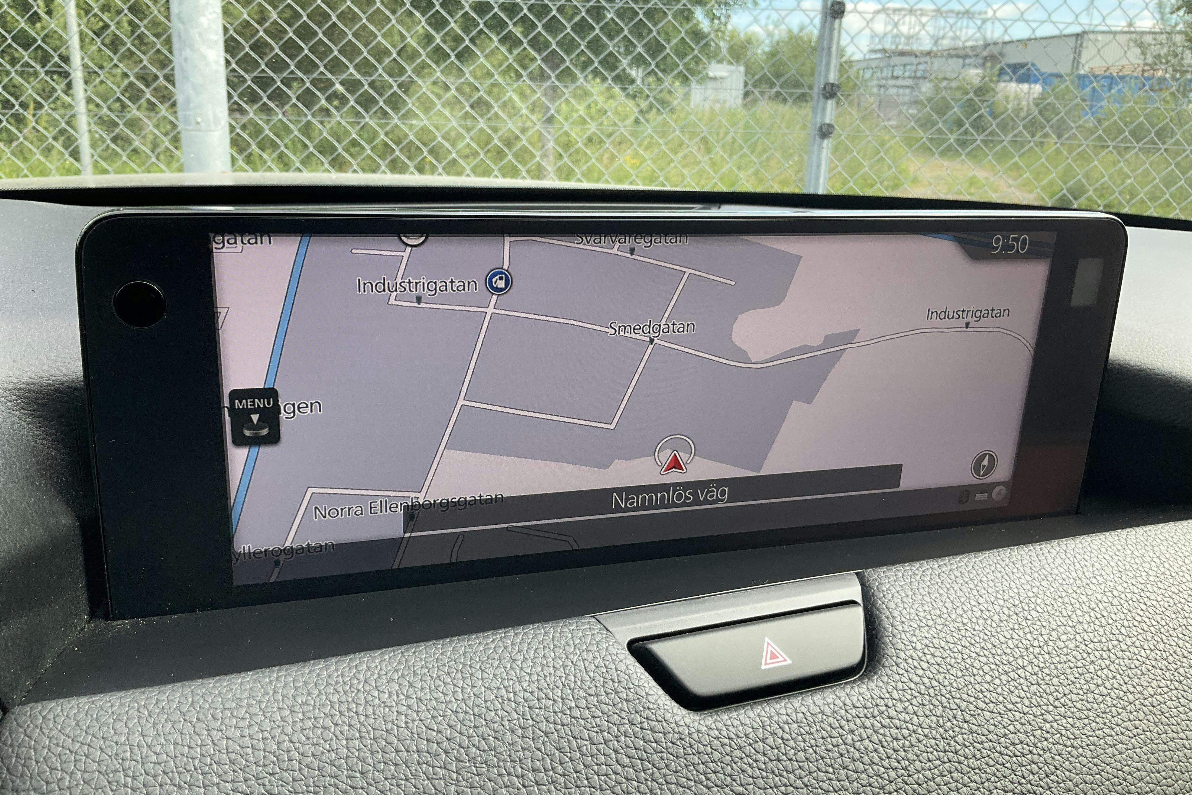 Vehicle Image 11