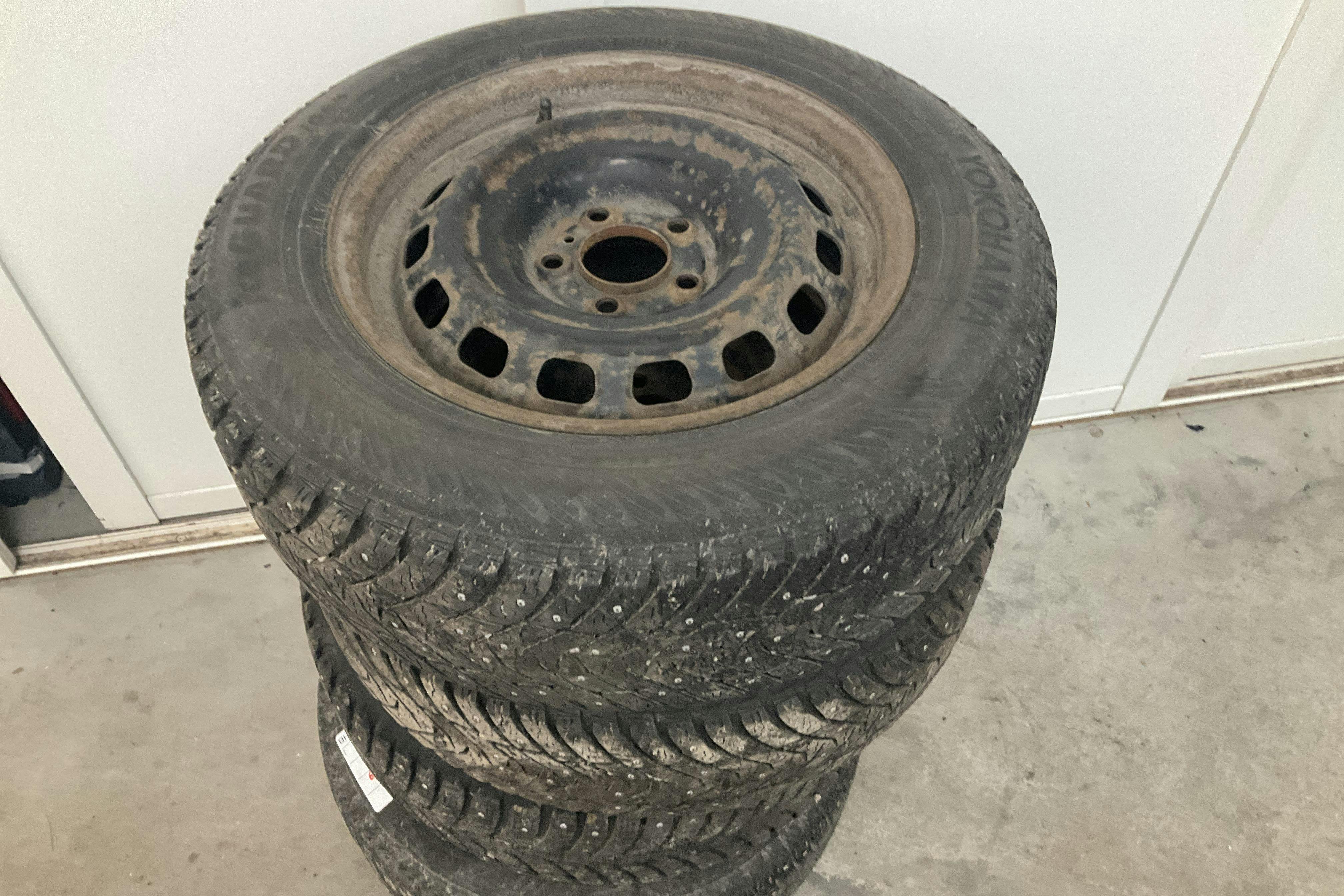 Vehicle Image 13