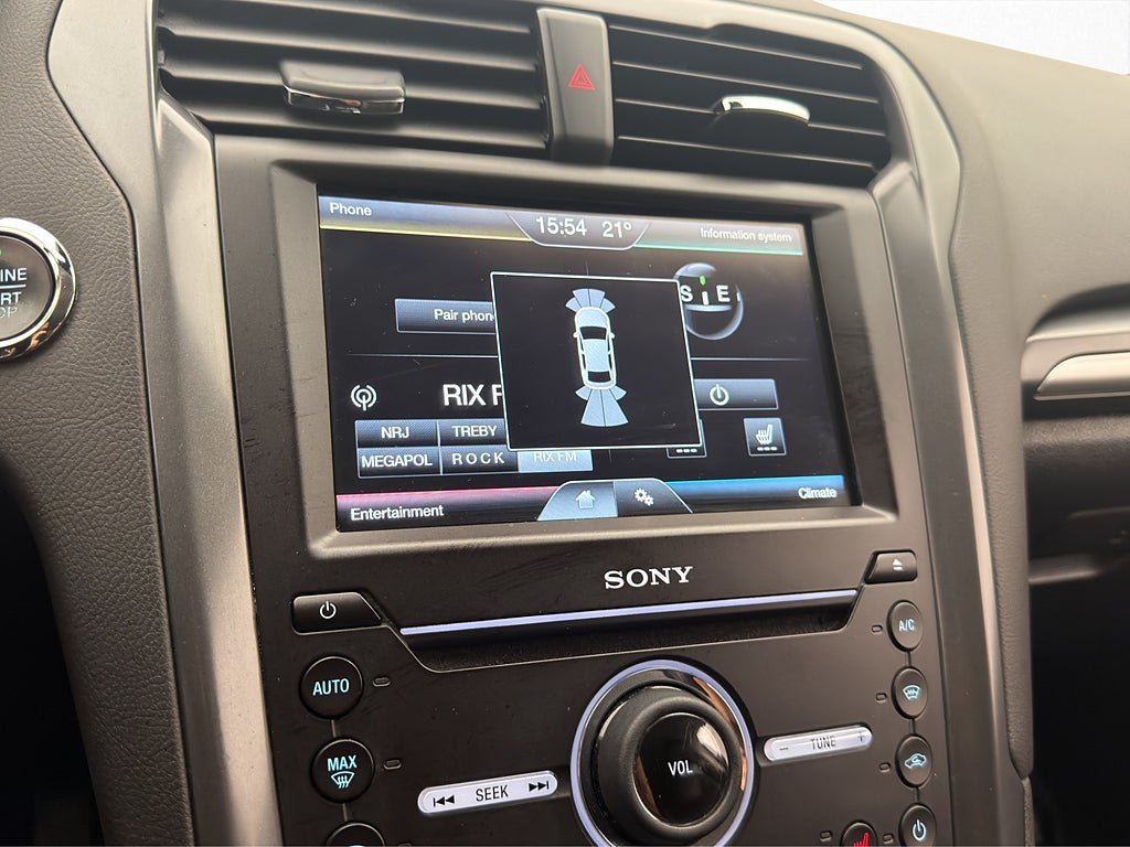 Vehicle Image 19