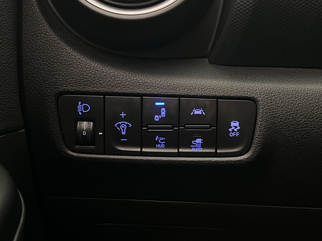 Vehicle Image 29