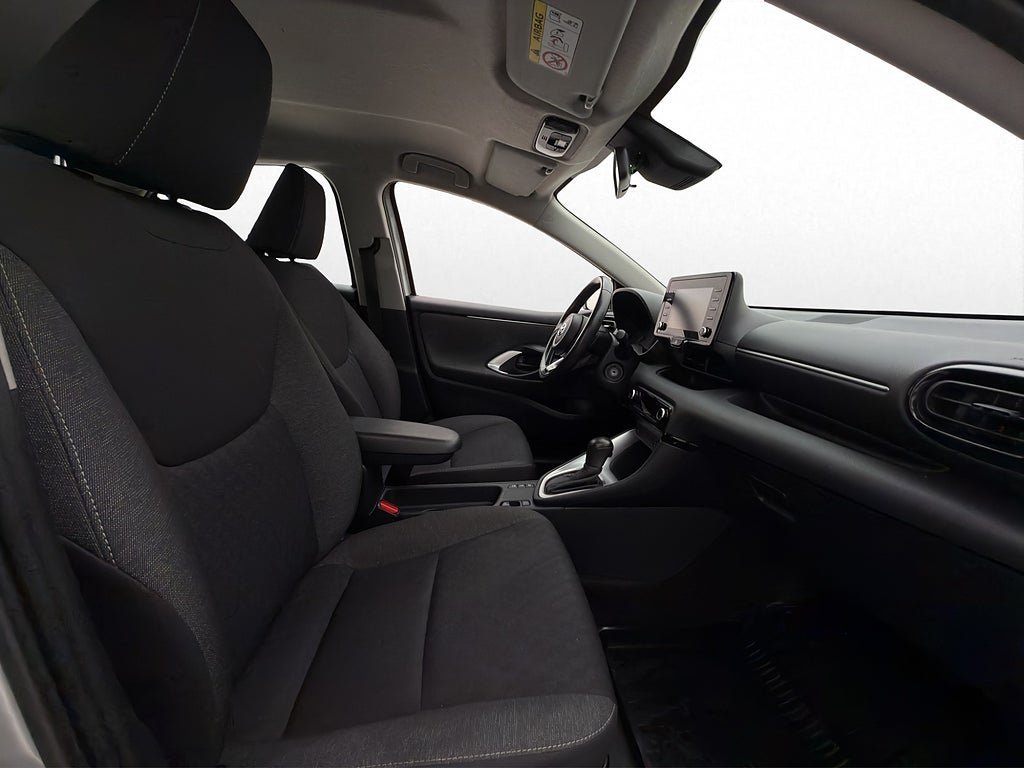 Vehicle Image 22