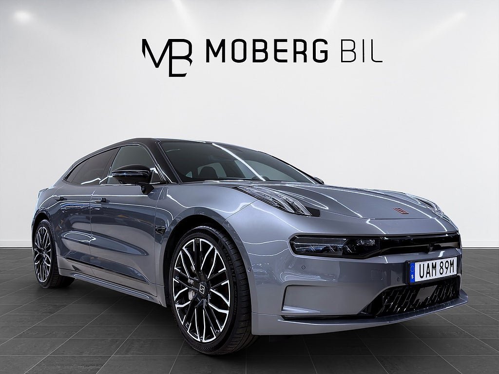 Vehicle Image 6