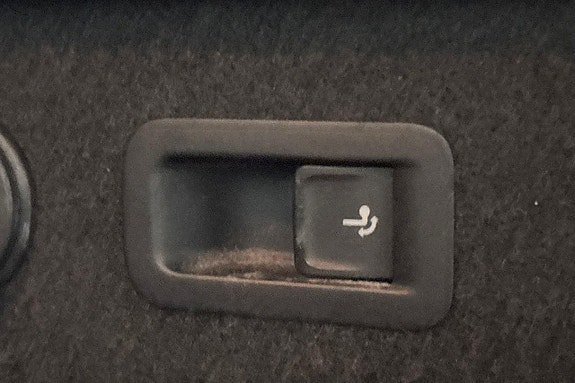 Vehicle Image 27