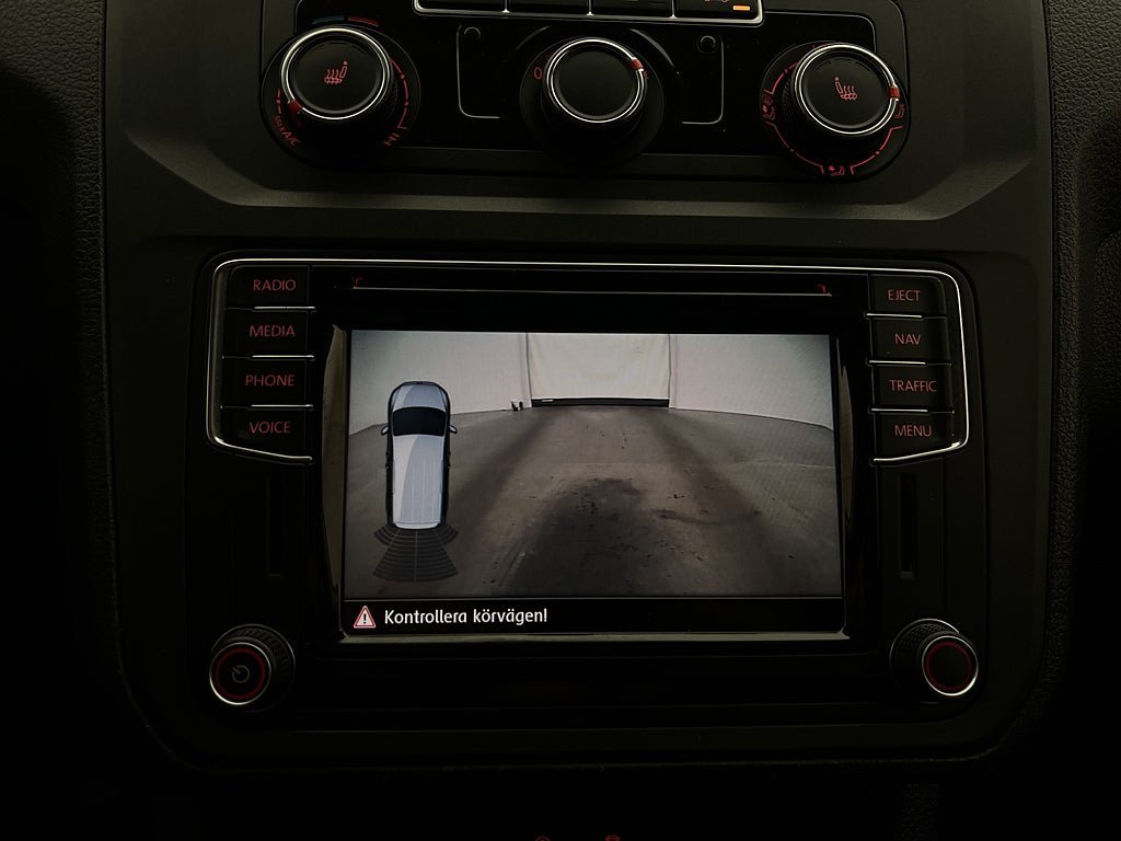 Vehicle Image 24