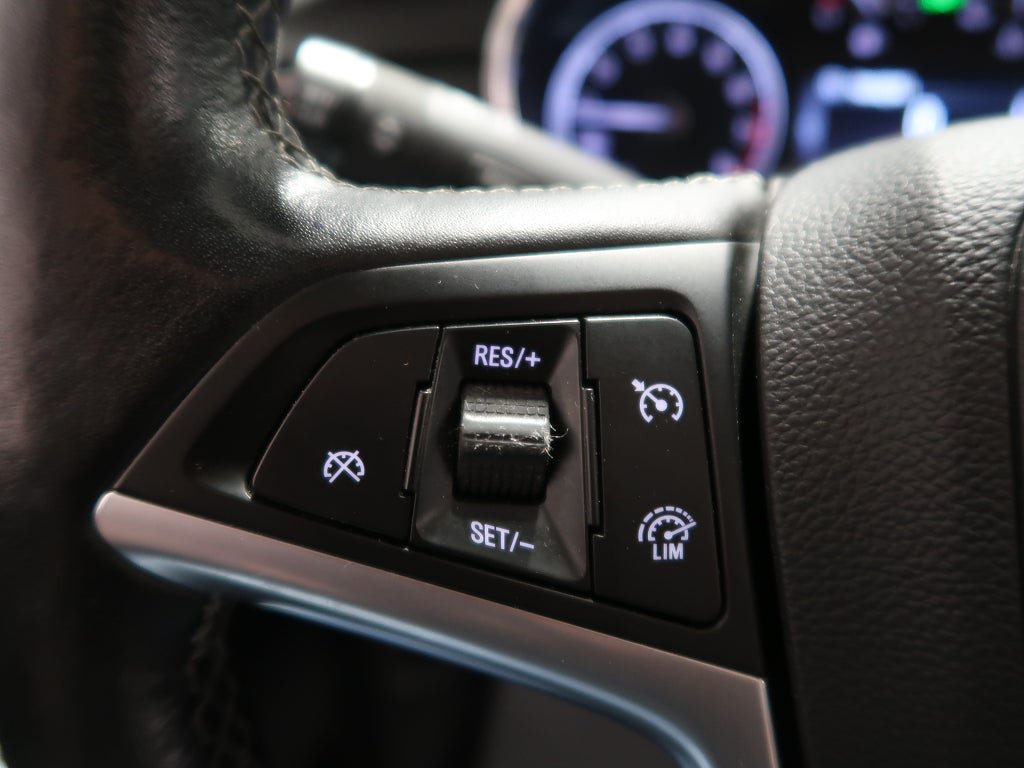 Vehicle Image 32