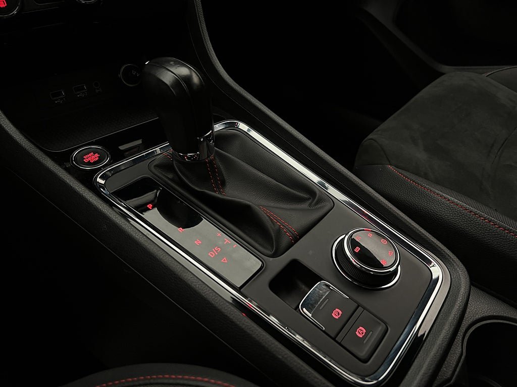 Vehicle Image 24