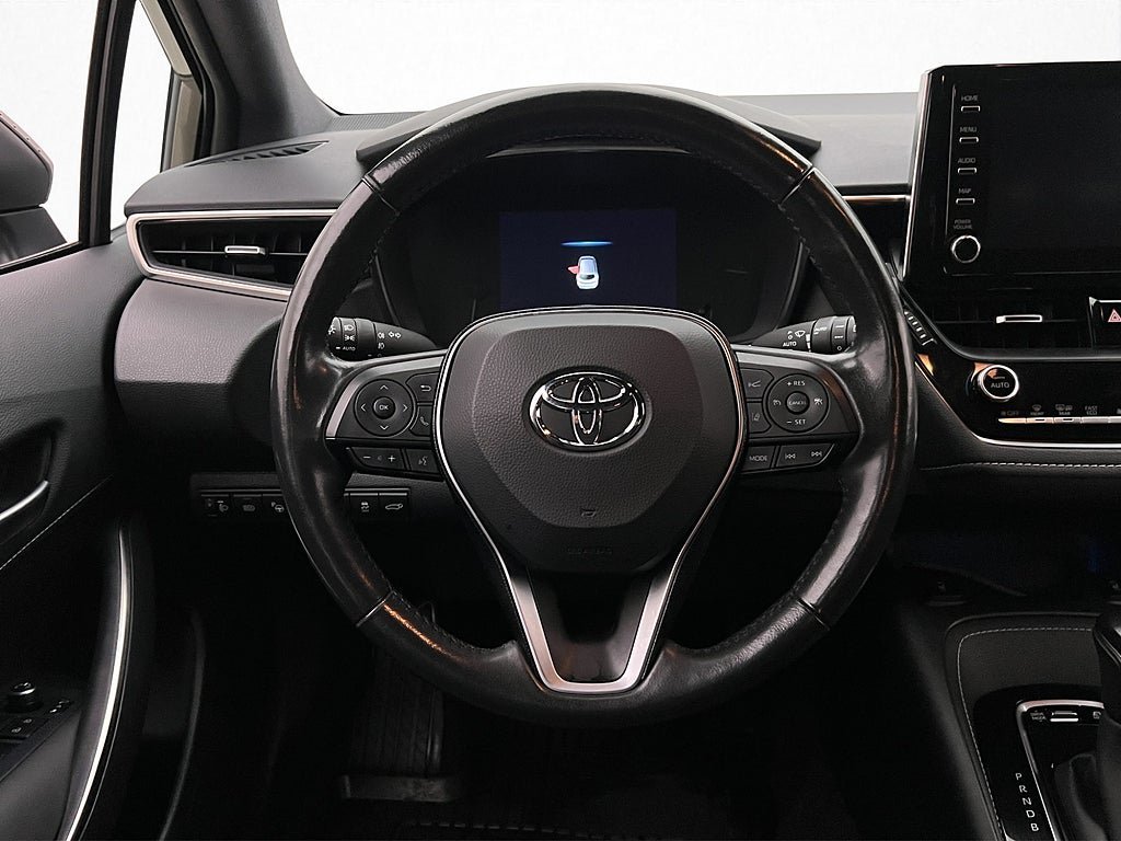 Vehicle Image 12