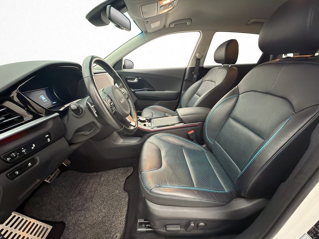 Vehicle Image 33