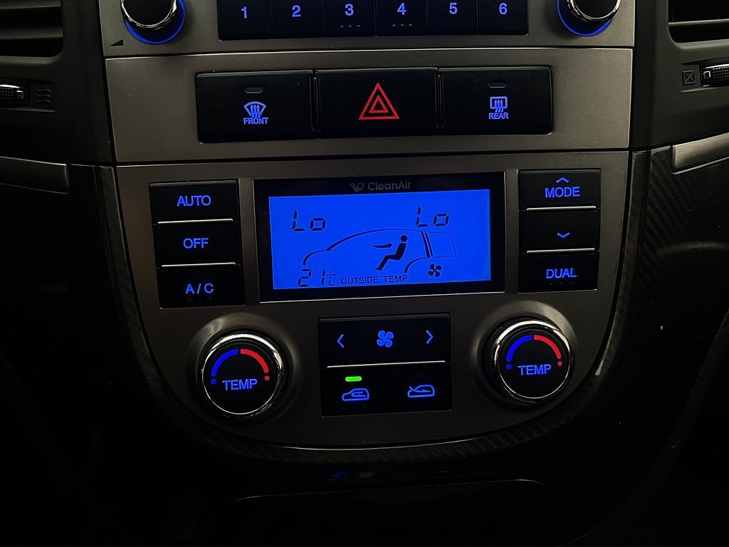 Vehicle Image 22