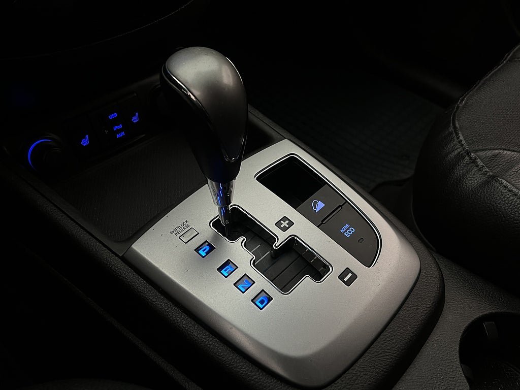 Vehicle Image 23