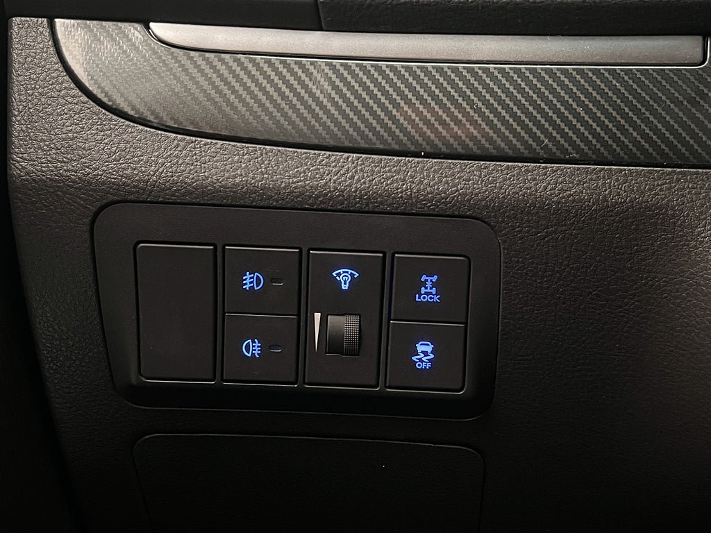 Vehicle Image 26
