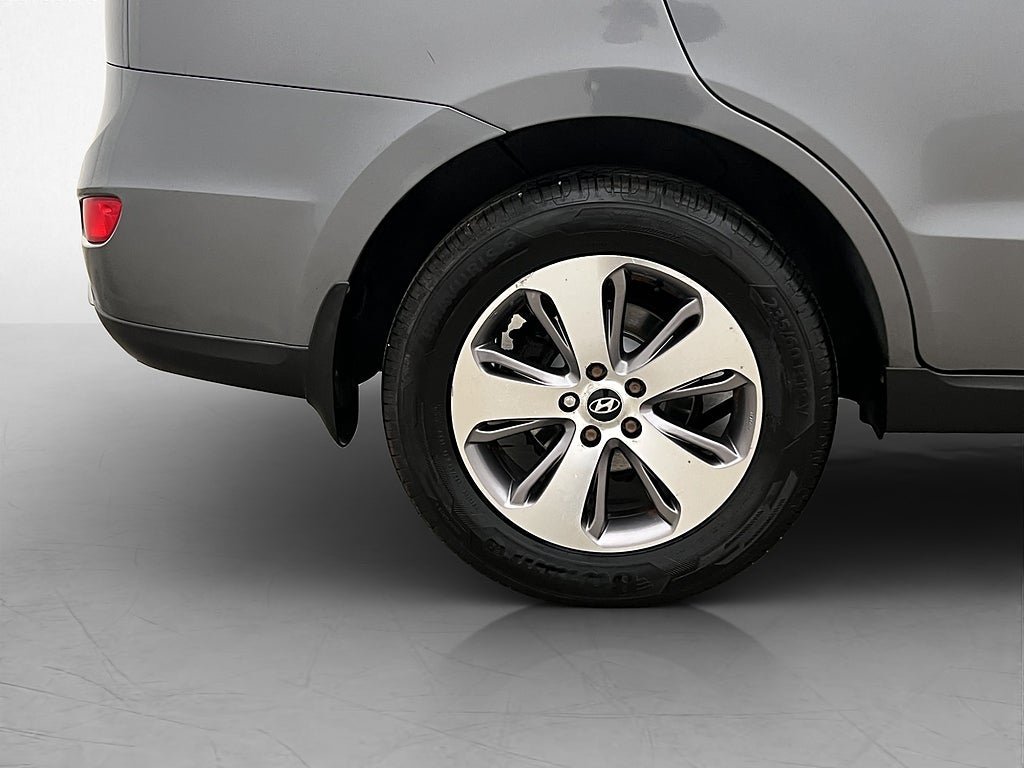 Vehicle Image 30
