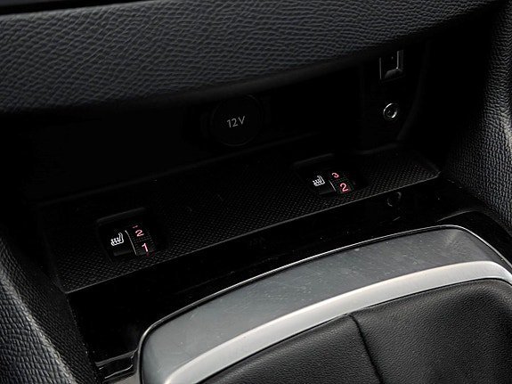 Vehicle Image 24
