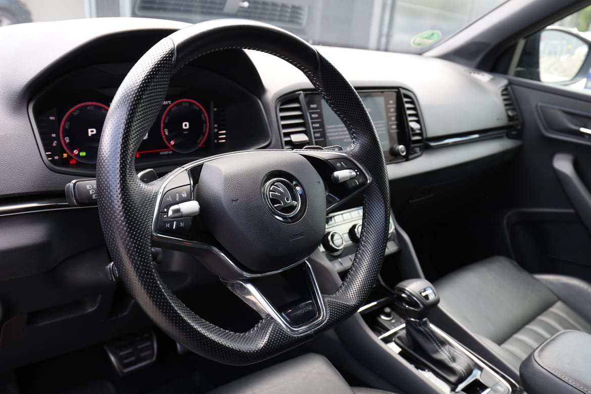 Vehicle Image 12