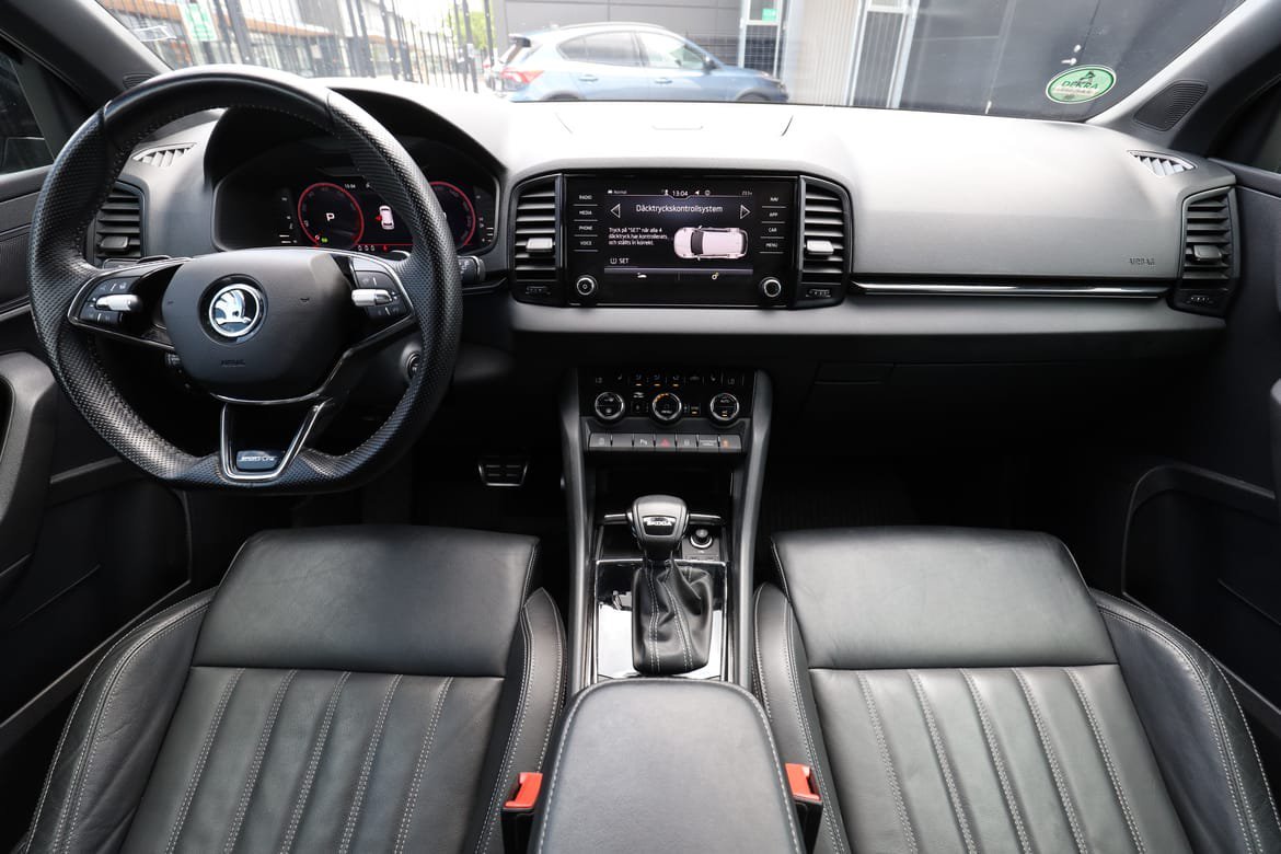 Vehicle Image 13