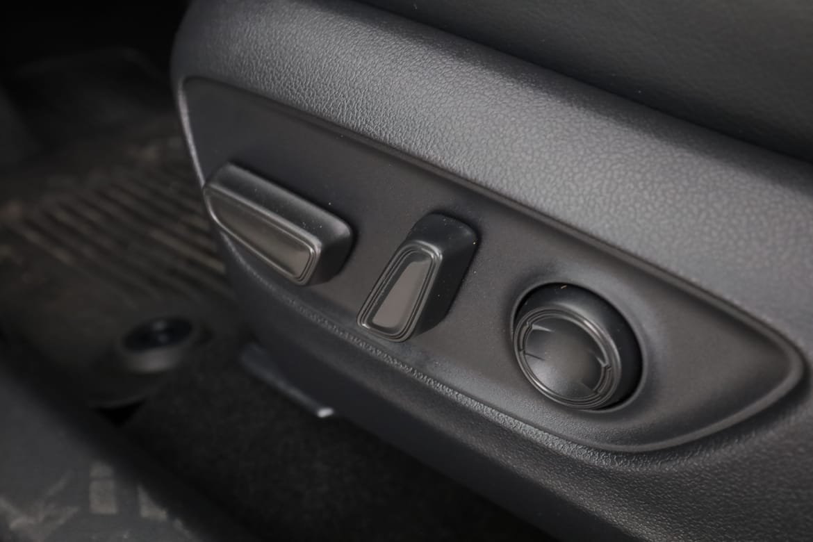 Vehicle Image 40