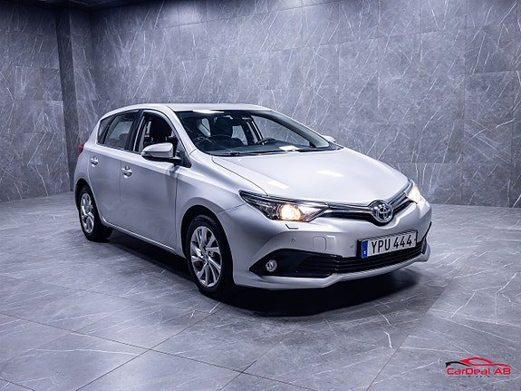 Vehicle Image 9