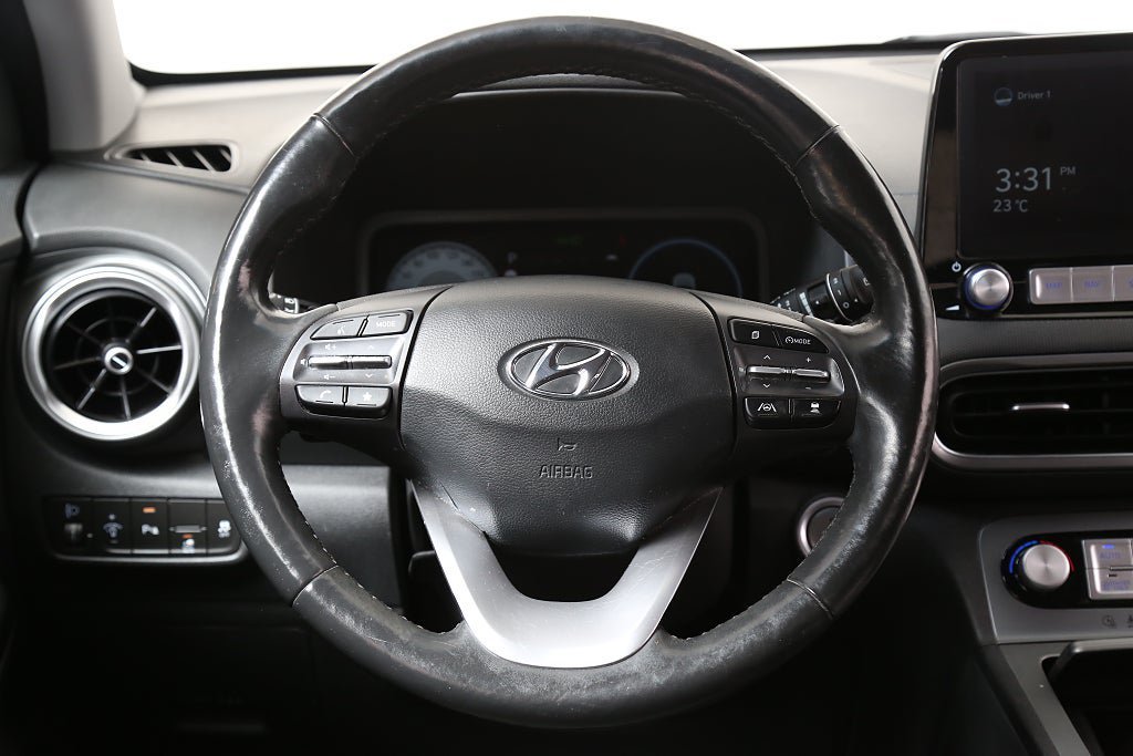 Vehicle Image 17
