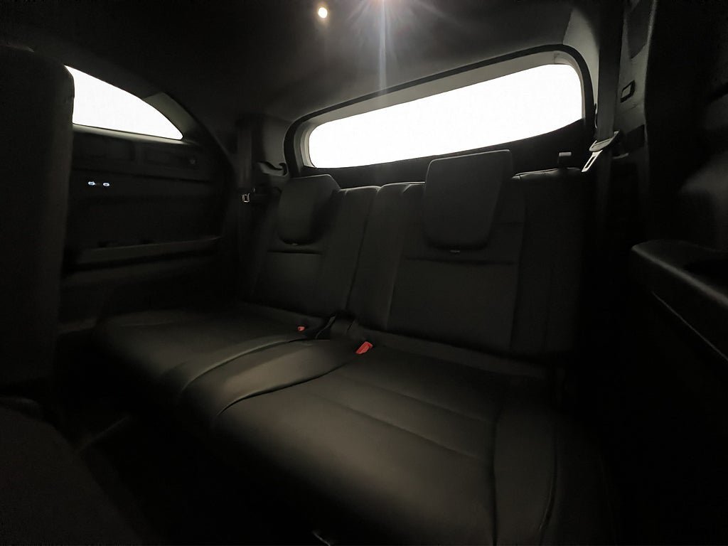 Vehicle Image 33