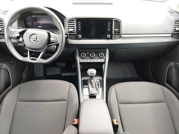 Vehicle Image 10