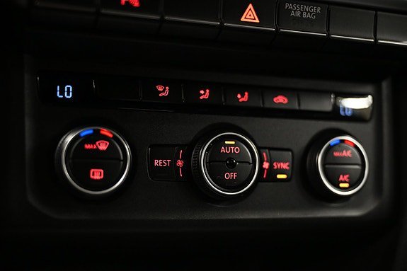 Vehicle Image 27