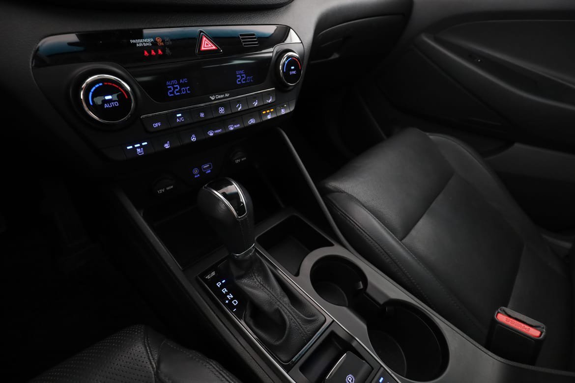 Vehicle Image 22