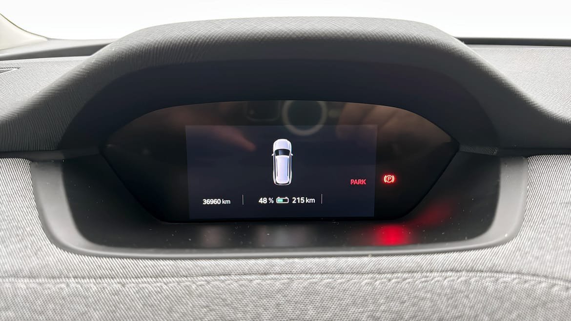 Vehicle Image 16