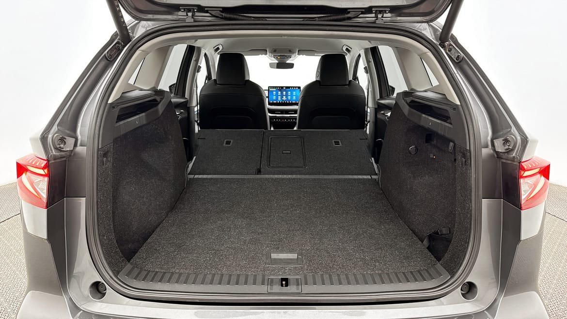 Vehicle Image 21